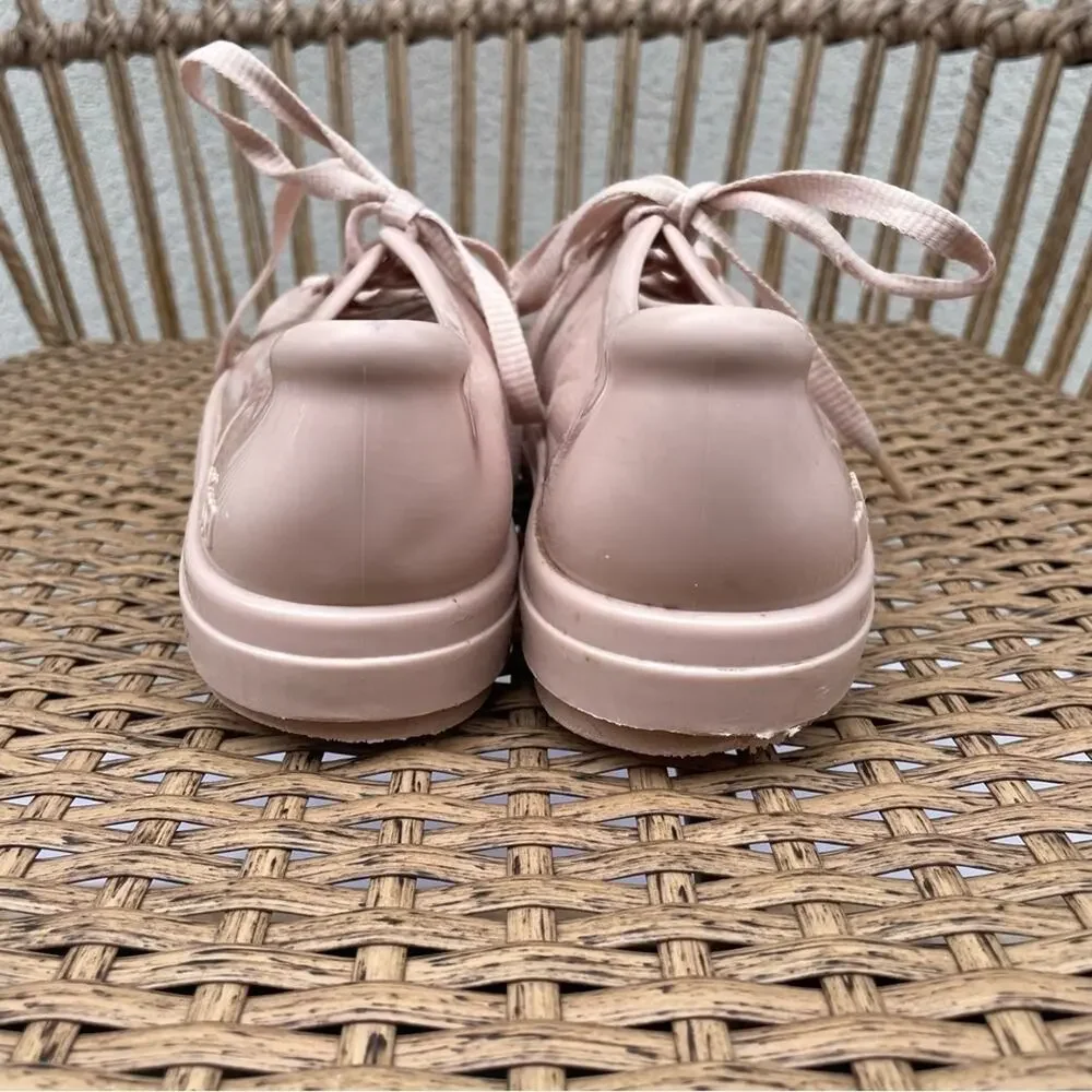 Melissa girls pink sneakers size 5